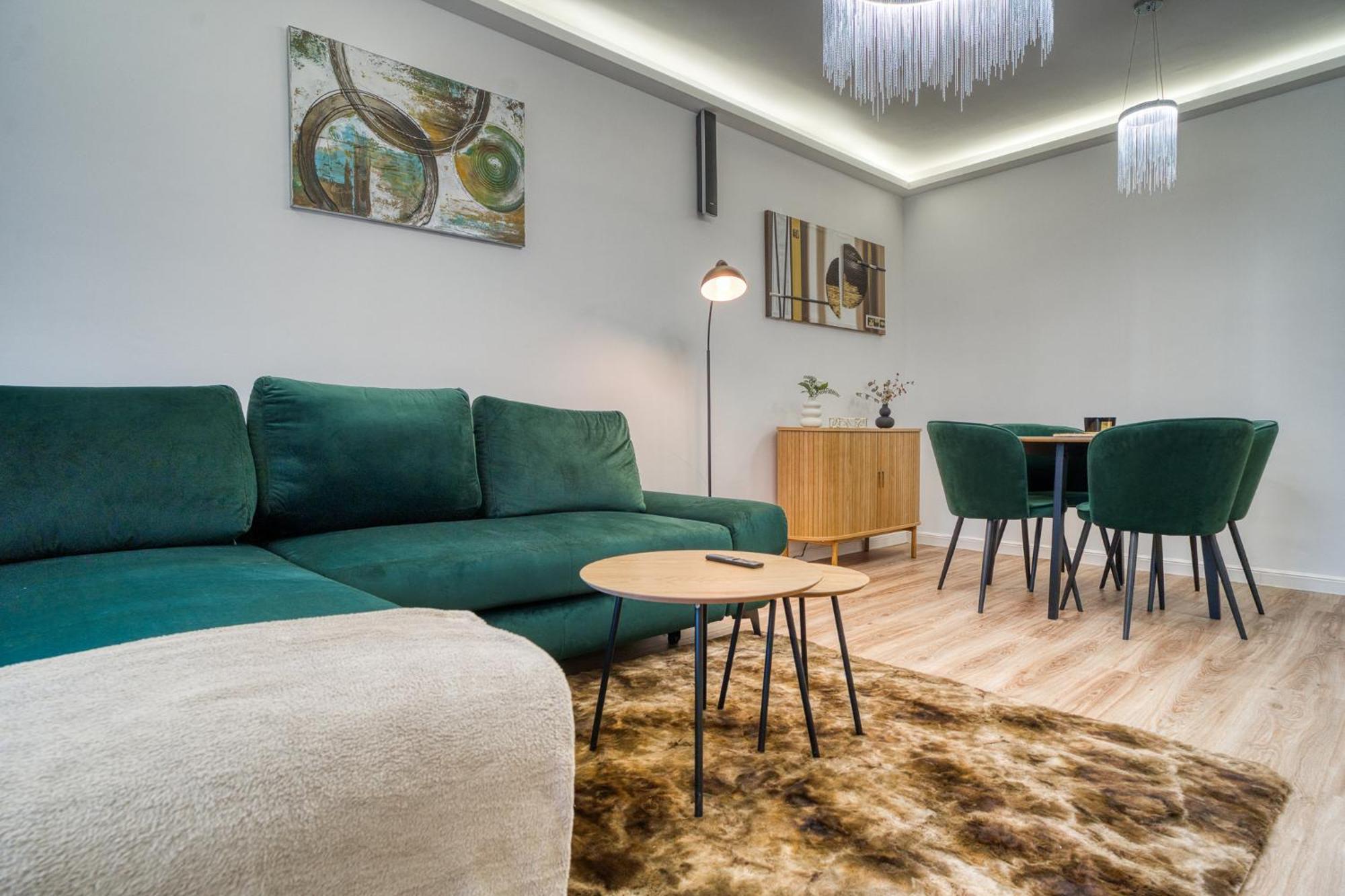 City Chic Retreat: Newly Renovated 1Br Apartment Bukarest Eksteriør billede